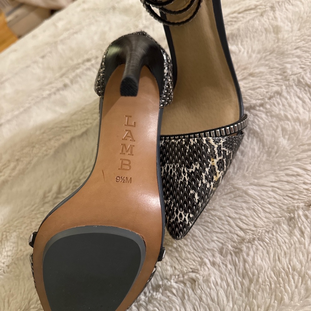 L.A.M.B Snakeskin Heels - Size 9.5 Brand New